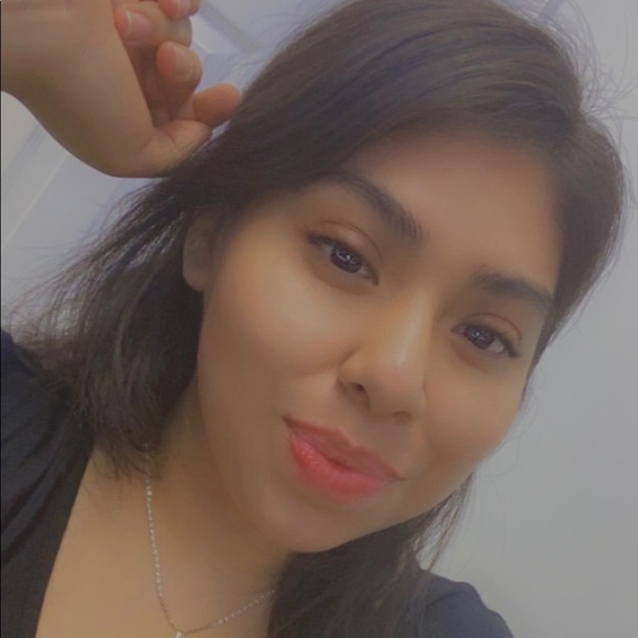 Meet your Posher, Nancy - Picture 2 of 4